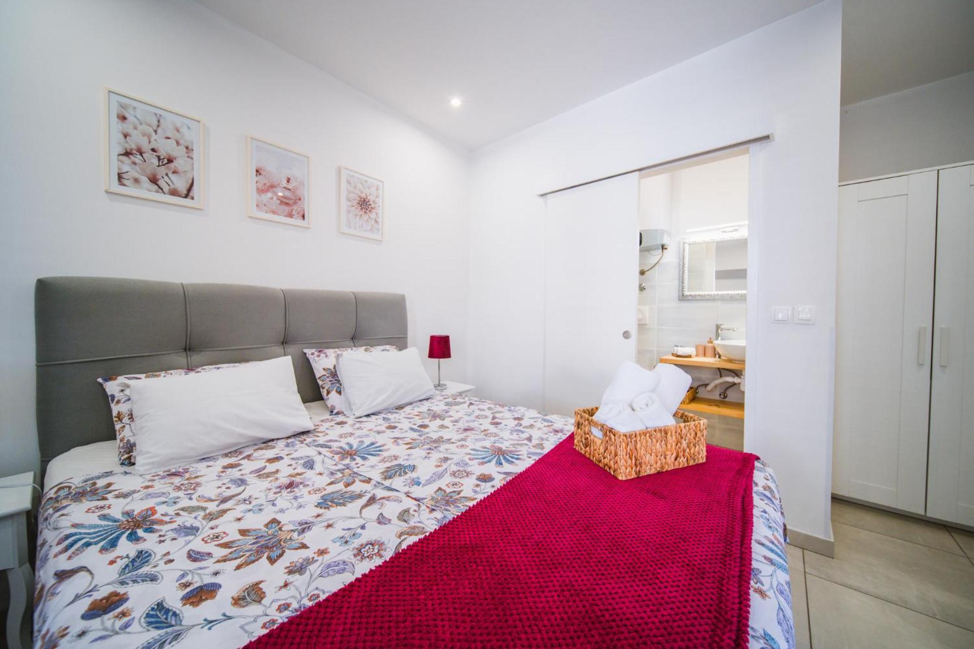 Korkyra Harbour Rooms 科尔丘拉 外观 照片
